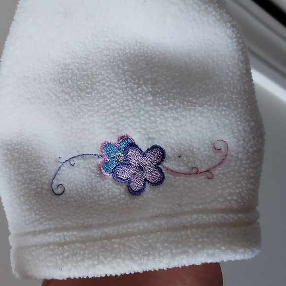 Basic Editions long sleeve sweatshirt white w/flower design 2x - Picture 3 of 10